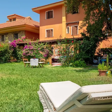 Hébergement de vacances Elegante Trilocale 250 Mt Dal Mare